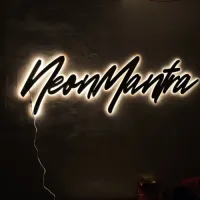 neonmantra's profile picture